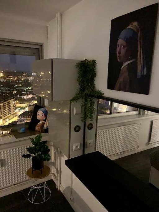 Grand Appartement 2 Chambres 5 Pers Max, Vue Panoramique Avec Parking Mulhouse Ngoại thất bức ảnh