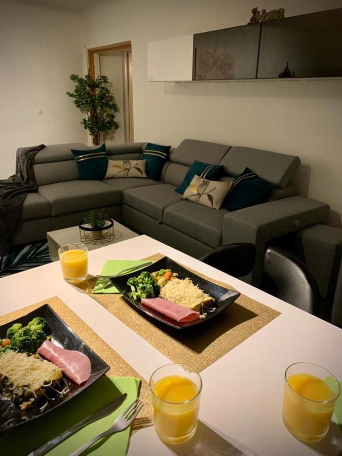 Grand Appartement 2 Chambres 5 Pers Max, Vue Panoramique Avec Parking Mulhouse Ngoại thất bức ảnh